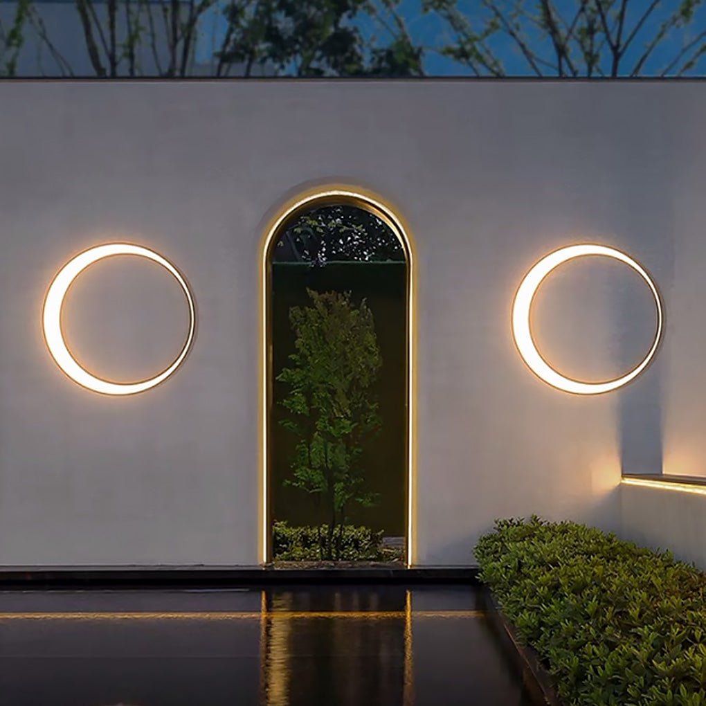 Modern Round Moon LED Outdoor Wall Light IP65 Waterproof
