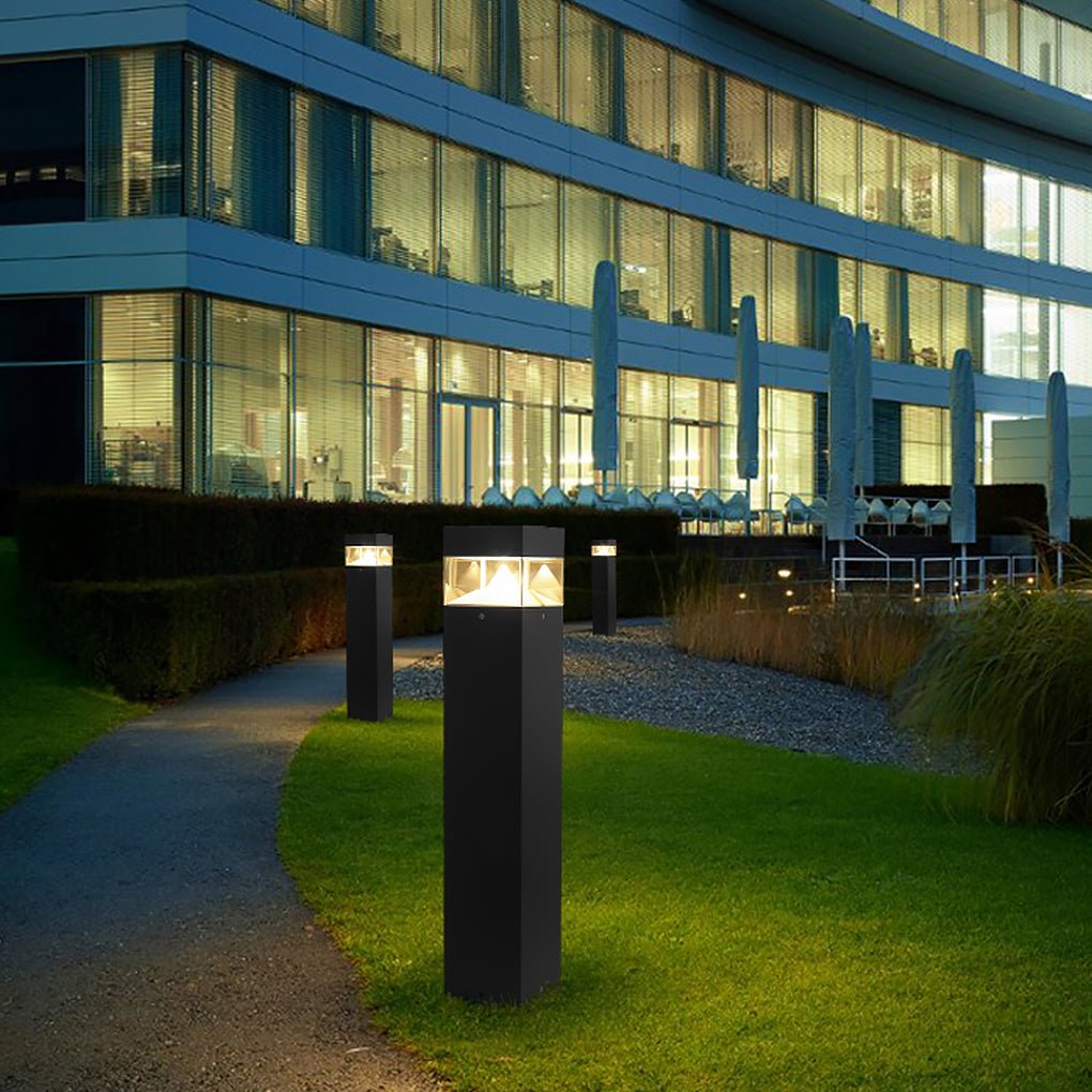 Minimalist LED Aluminum Bollard Light for Outdoor Landscapes