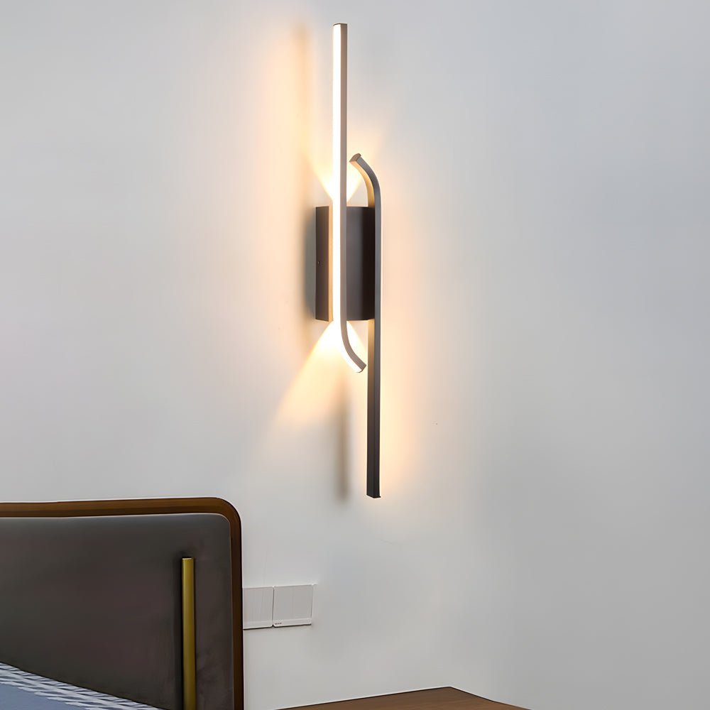 Modern Linear LED Wall Light | Black Aluminum Minimalist Design