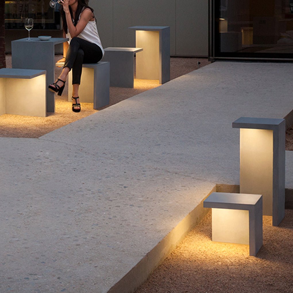 Modern Outdoor Luminous Cube Stool Table Lighting IP65 Waterproof