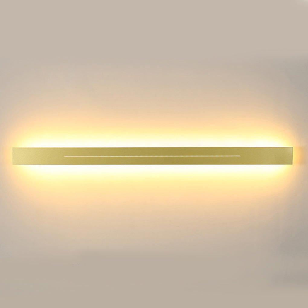 Linear LED Wall Sconce with Three-Step Dimming