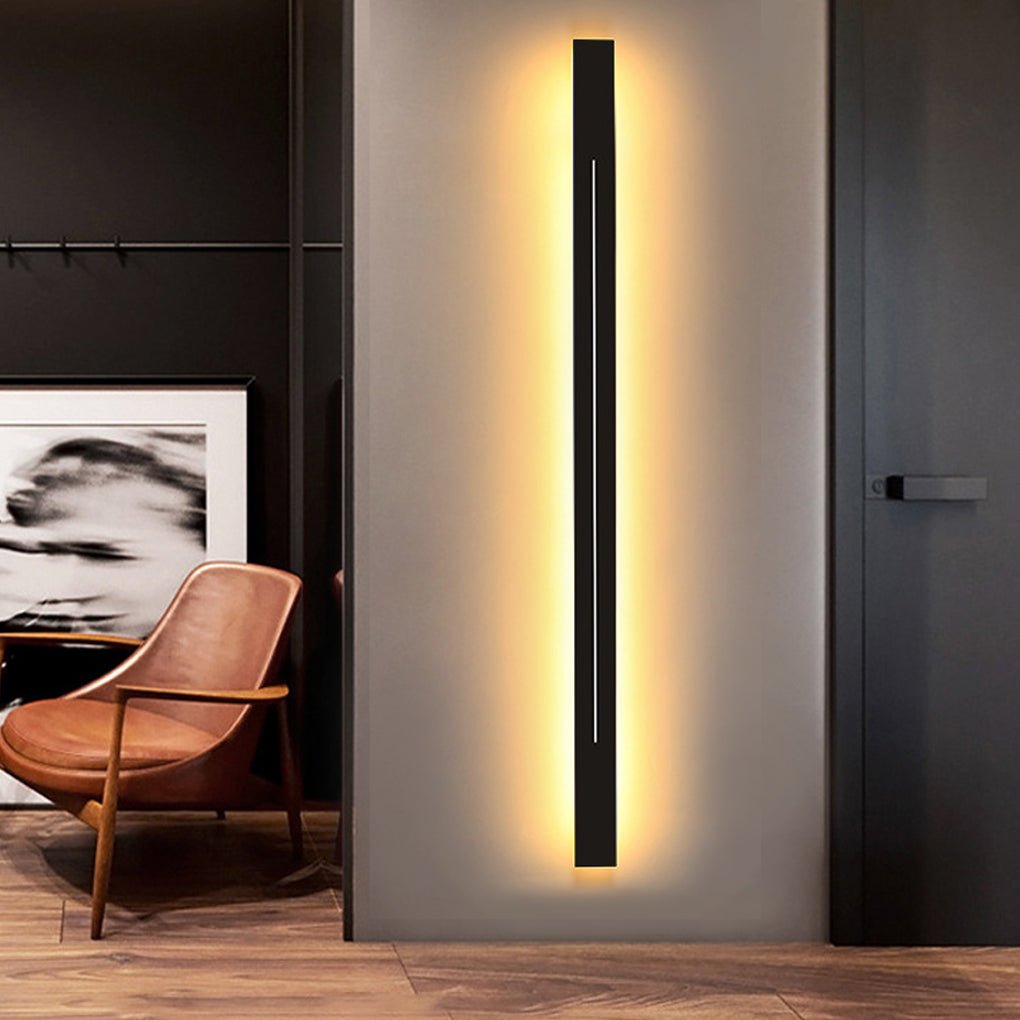 Linear LED Wall Sconce with Three-Step Dimming