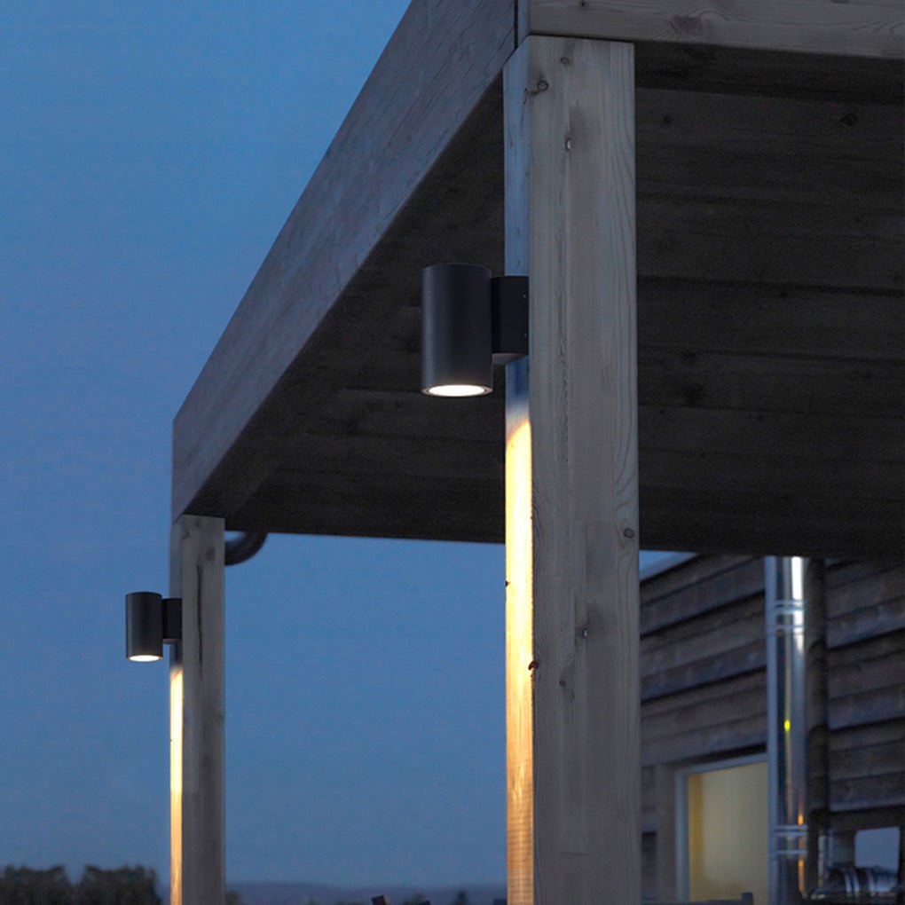 Modern Bi-Directional LED Outdoor Wall Light – Aluminum & Glass