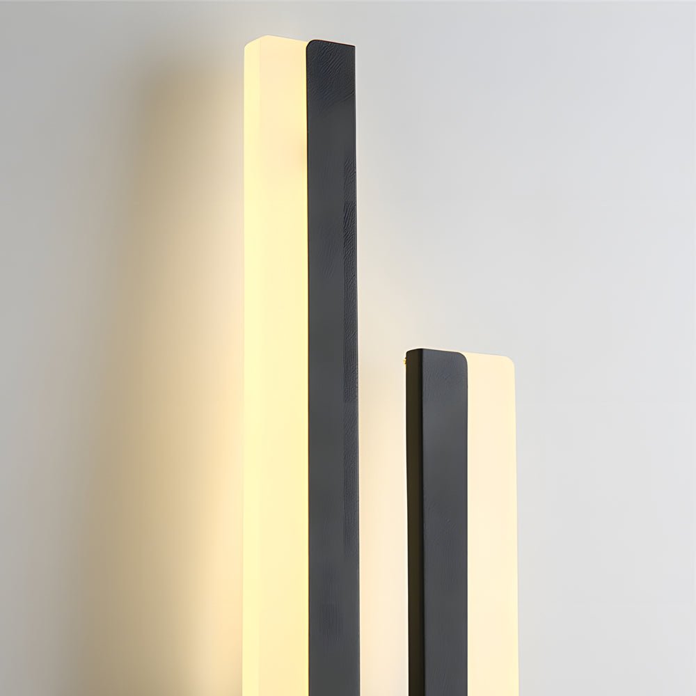 Modern 2-Light Linear LED Wall Sconce with 3-Step Dimming