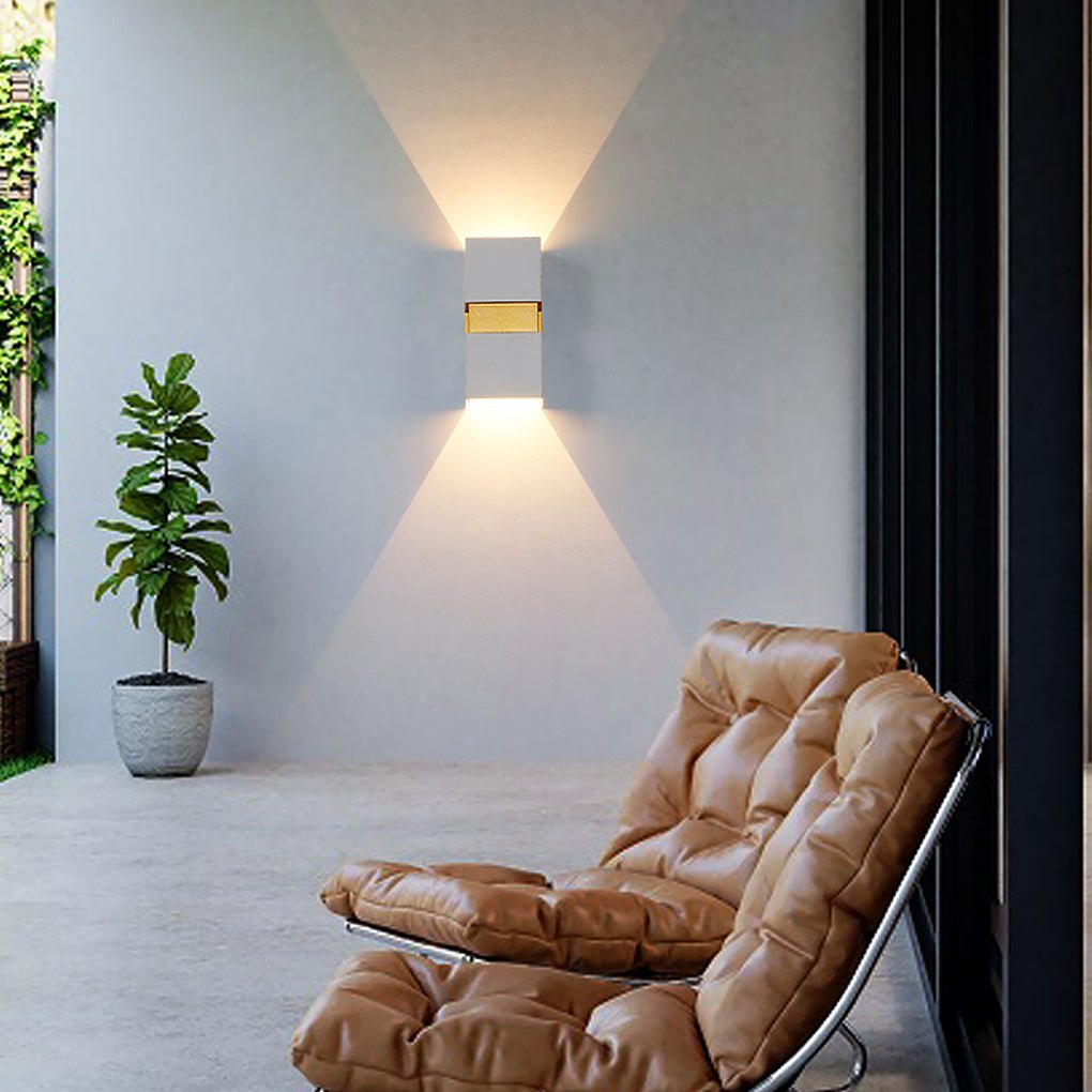 Minimalist Outdoor LED Wall Light – Aluminum & Glass Waterproof