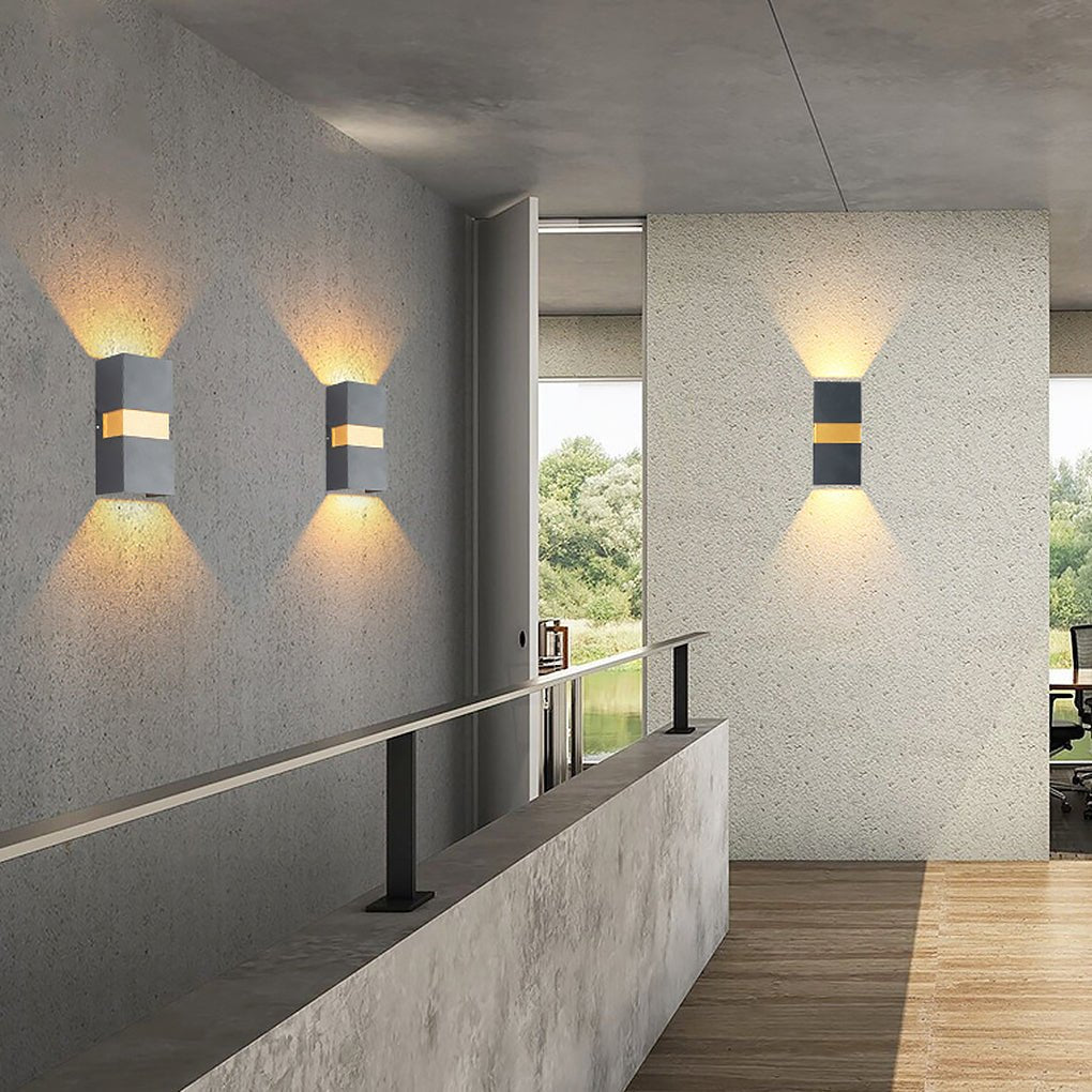 Minimalist Outdoor LED Wall Light – Aluminum & Glass Waterproof