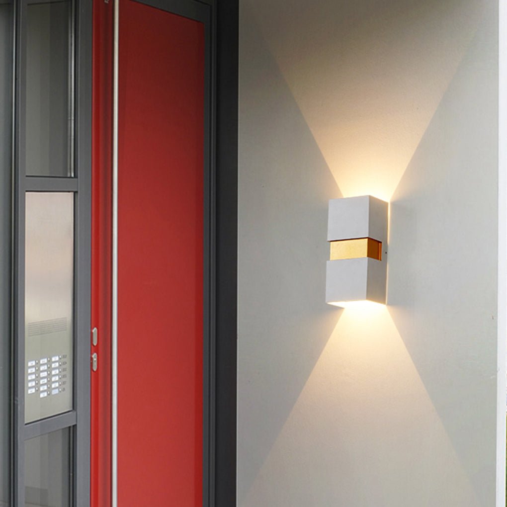 Minimalist Outdoor LED Wall Light – Aluminum & Glass Waterproof