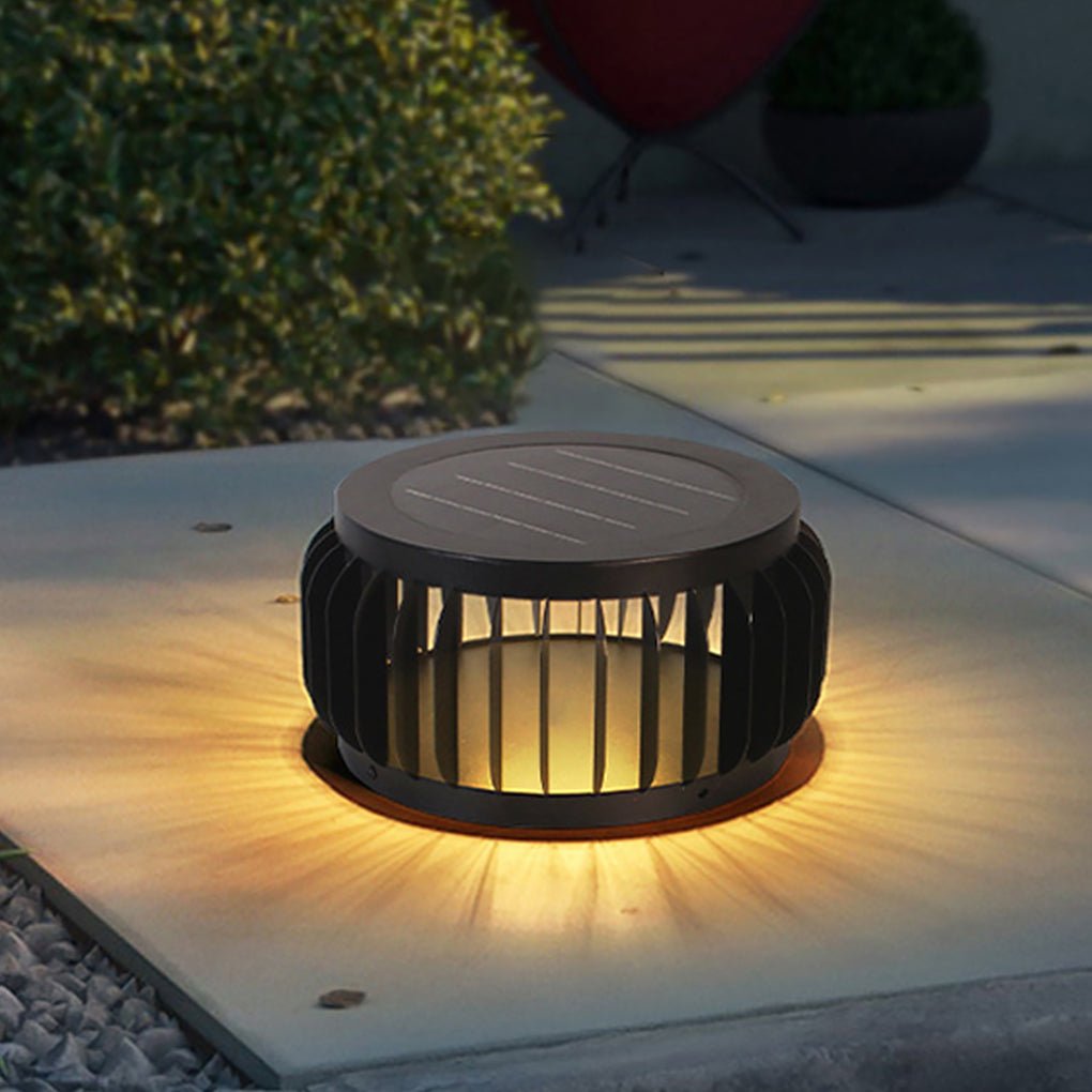 Solar LED Garden Post Light with Three-Color Dimming