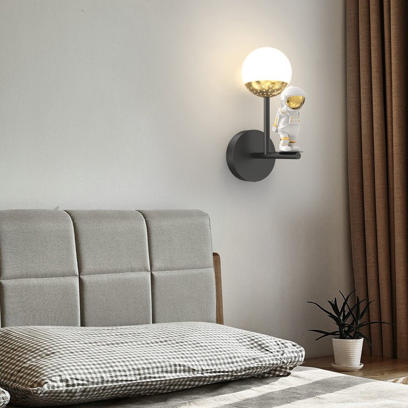 Astronaut Moon Modern LED Wall Sconce with Three-Step Dimming