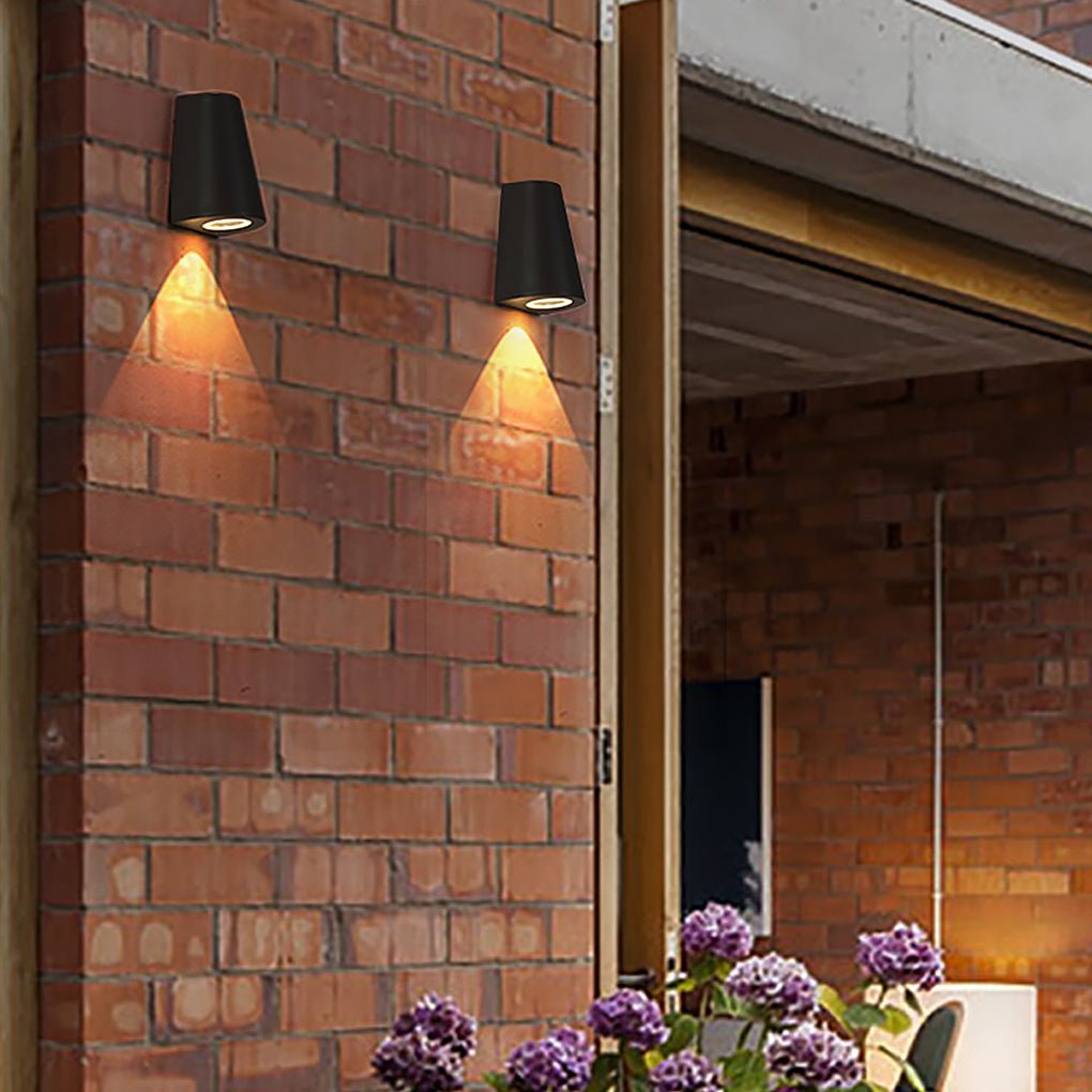 Minimalist Outdoor LED Wall Light - Waterproof Aluminum & Glass