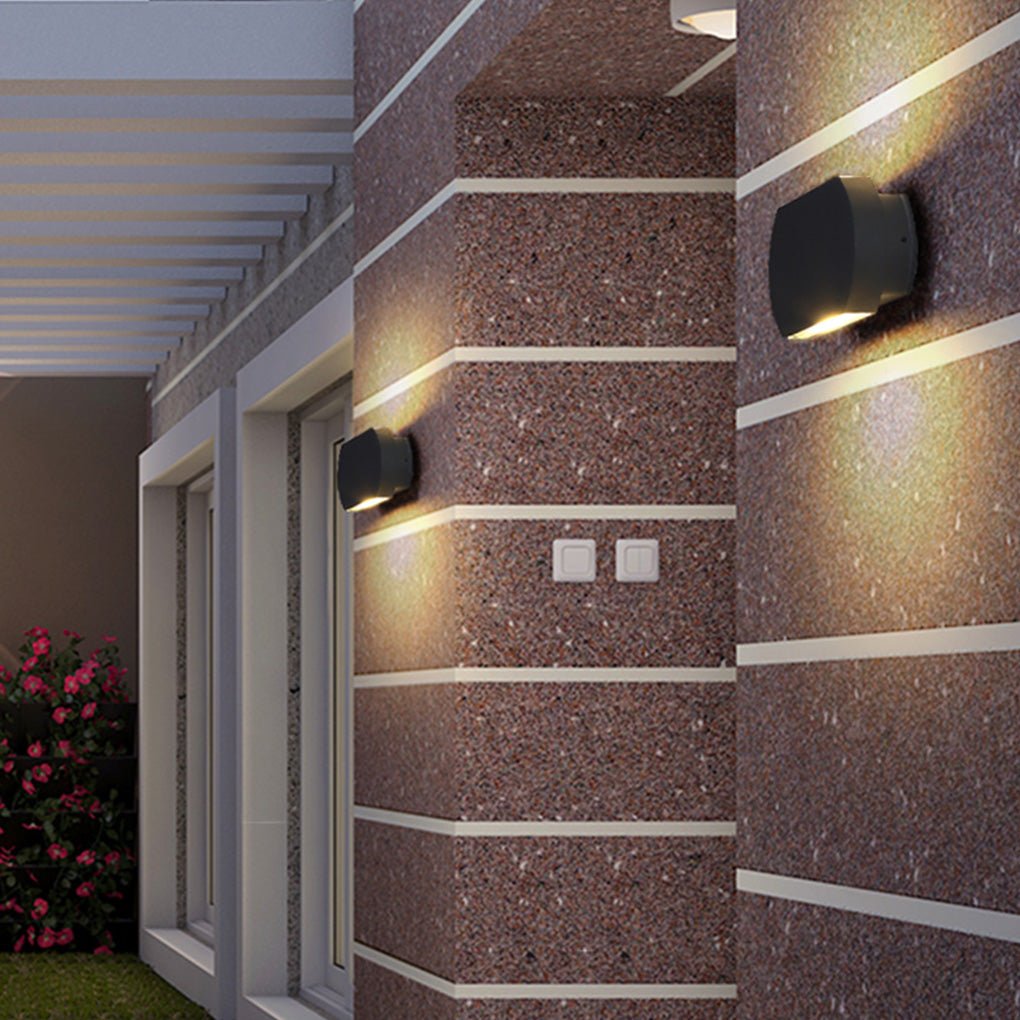 Minimalist Outdoor LED Waterproof Wall Light - Aluminum & Glass