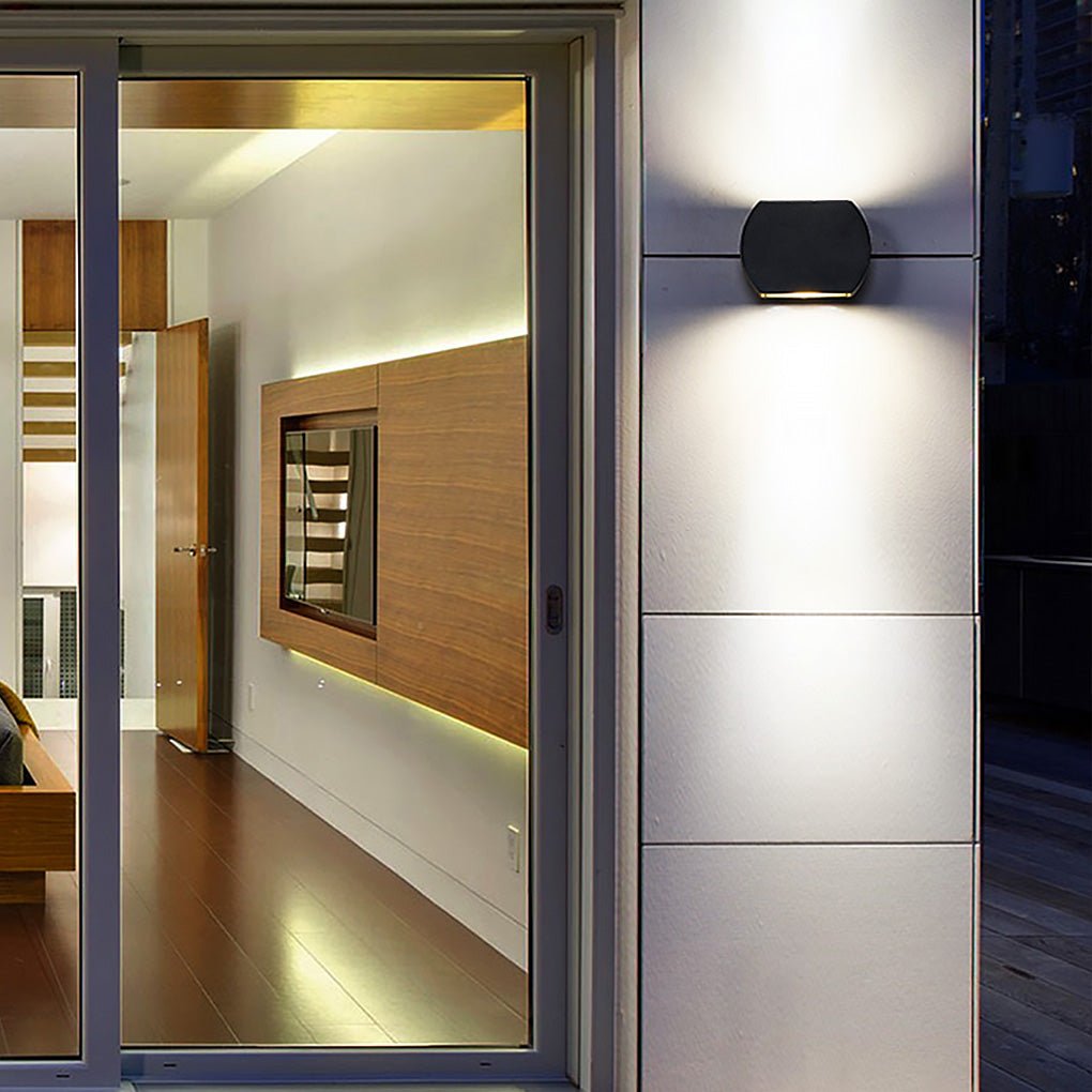 Minimalist Outdoor LED Waterproof Wall Light - Aluminum & Glass