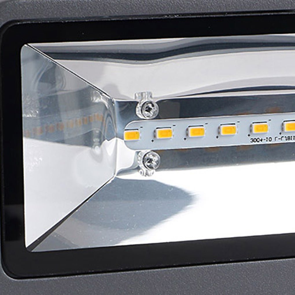 Minimalist LED Outdoor Wall Light with Up Down Lighting IP54