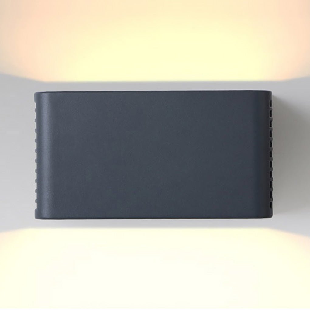 Minimalist LED Outdoor Wall Light with Up Down Lighting IP54