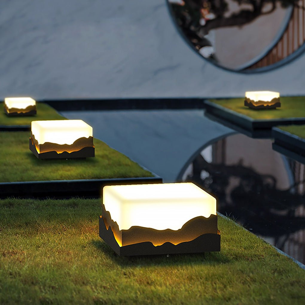 Solar Mountain Peak Post Light Waterproof LED Outdoor Landscape