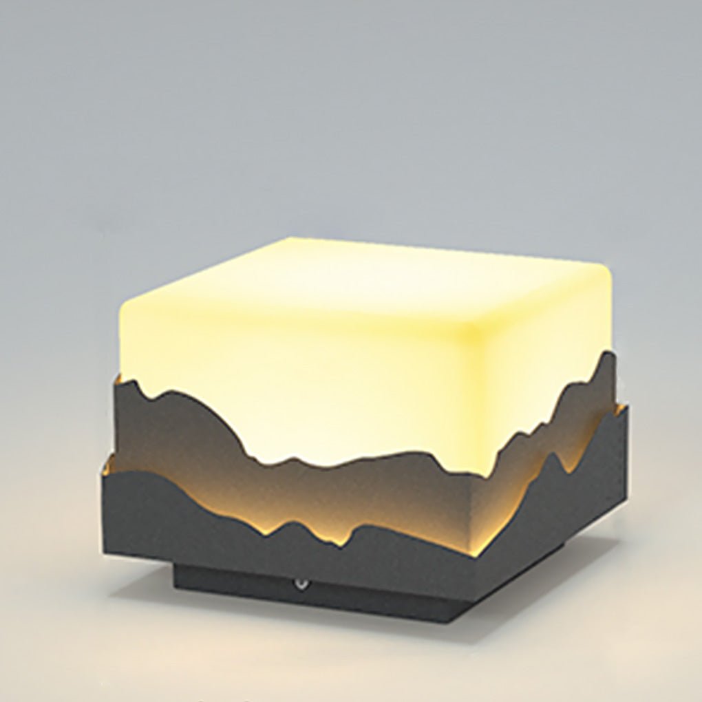 Solar Mountain Peak Post Light Waterproof LED Outdoor Landscape