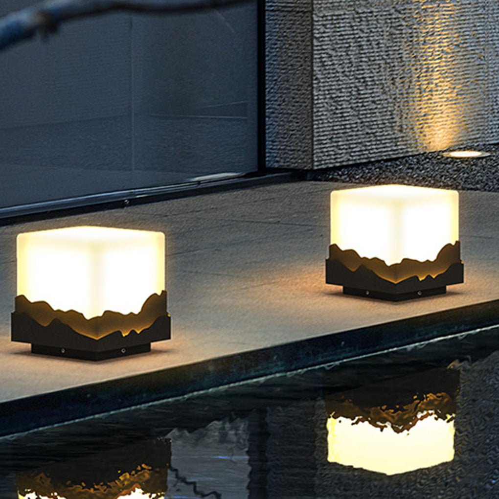 Solar Mountain Peak Post Light Waterproof LED Outdoor Landscape