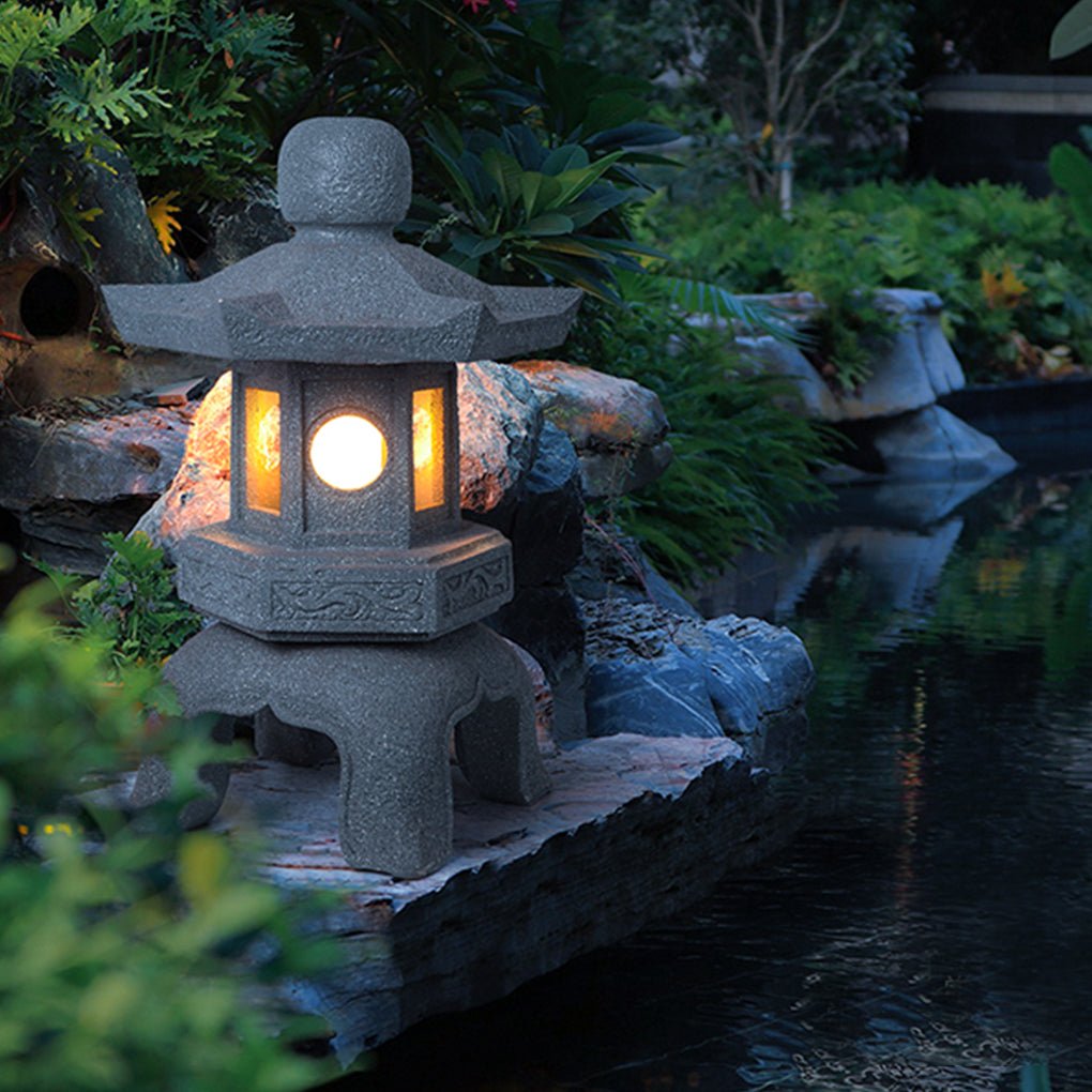 Rustic Tower Garden Light with Warm LED for Outdoor Pathways