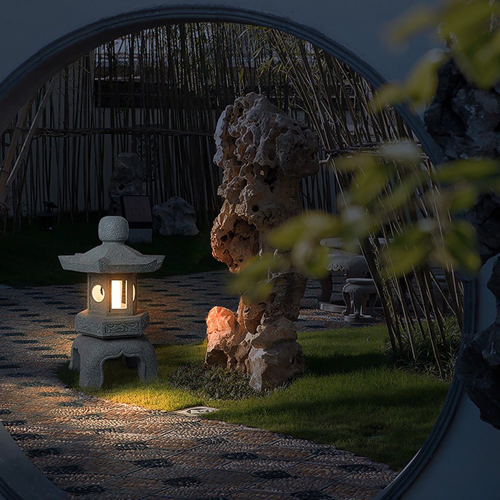 Rustic Tower Garden Light with Warm LED for Outdoor Pathways
