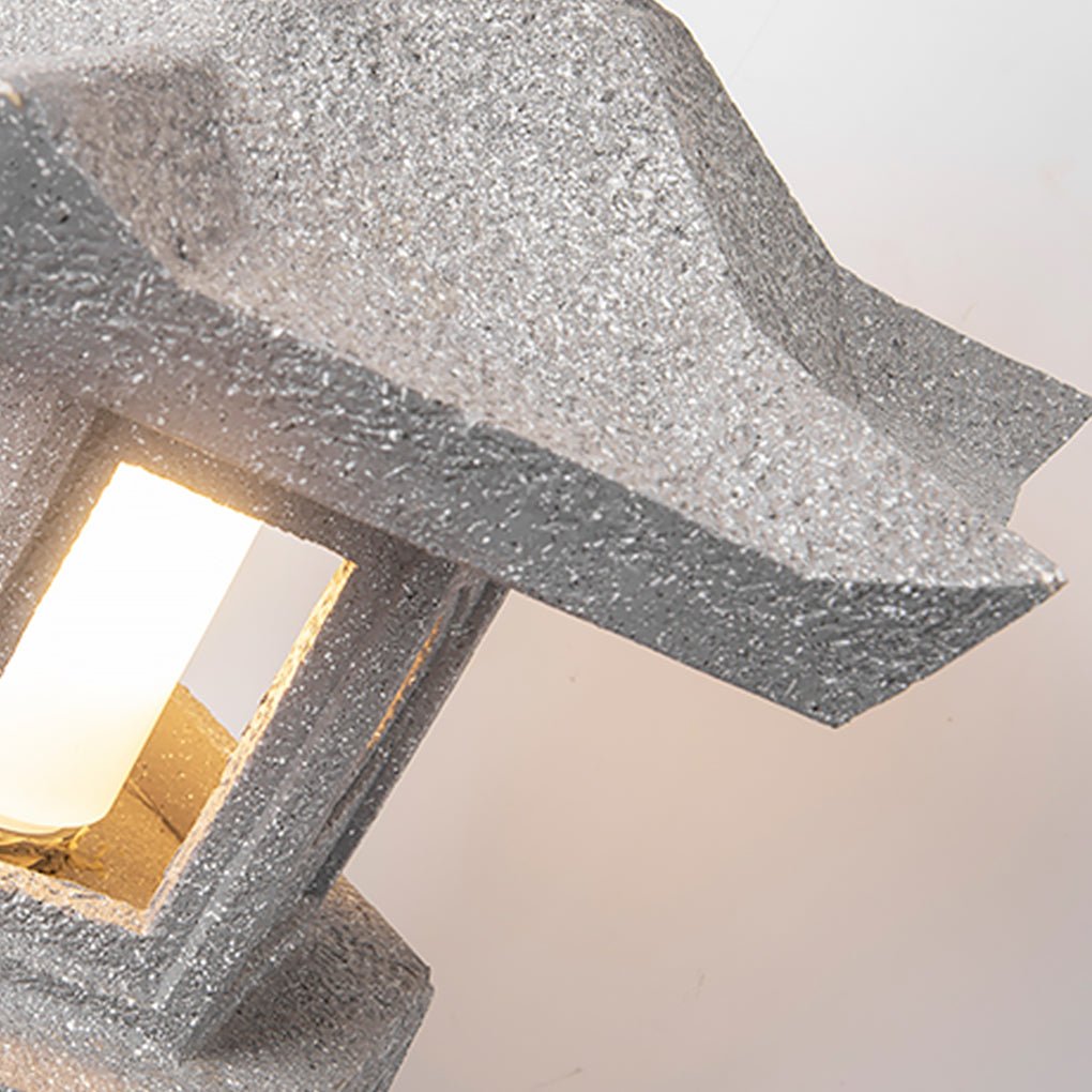 Rustic Tower Garden Light with Warm LED for Outdoor Pathways