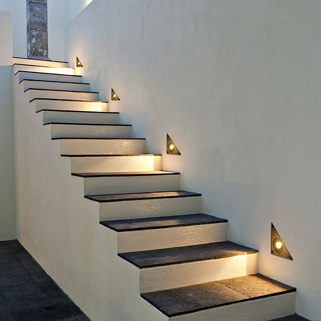 Triangle LED Step Light – Die-Cast Aluminum Outdoor Wall Mount