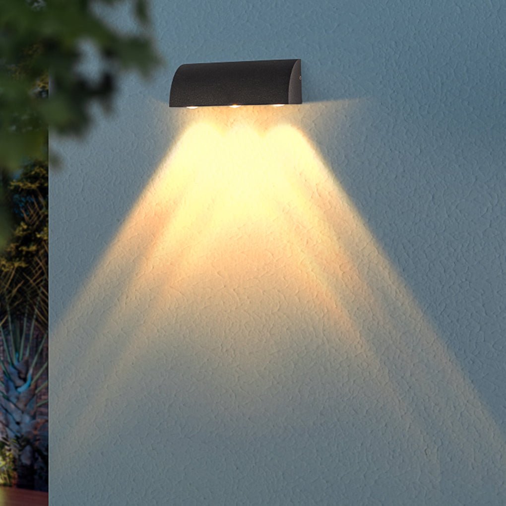 Minimalist LED Outdoor Wall Light – Waterproof Aluminum Black