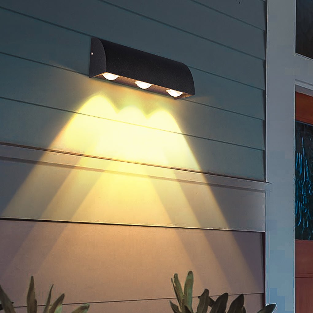 Minimalist LED Outdoor Wall Light – Waterproof Aluminum Black