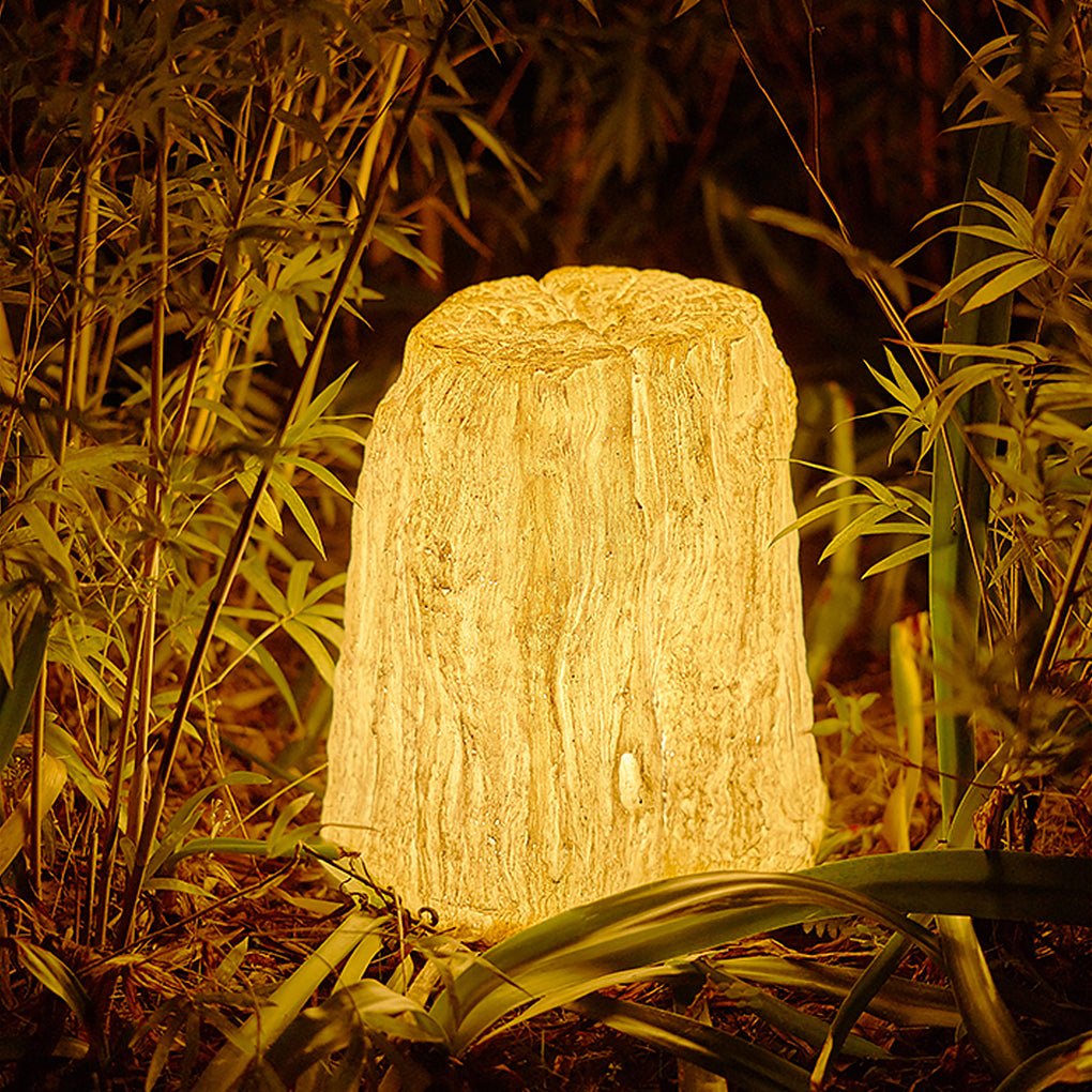 Rustic Tree Stump Landscape Light – Natural Resin Outdoor Garden Lamp