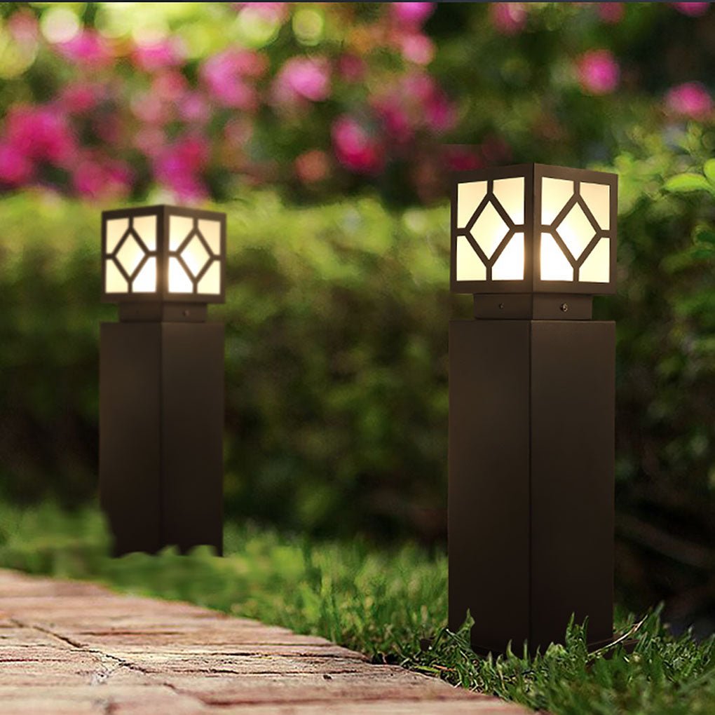 Solar-Powered Square Bollard Light Industrial Glass Outdoor Lighting