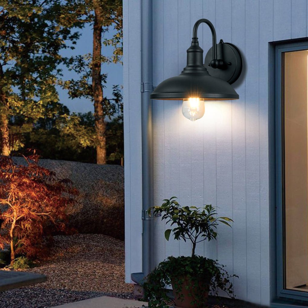 Modern LED Outdoor Wall Light with Motion Sensor - Black Aluminum