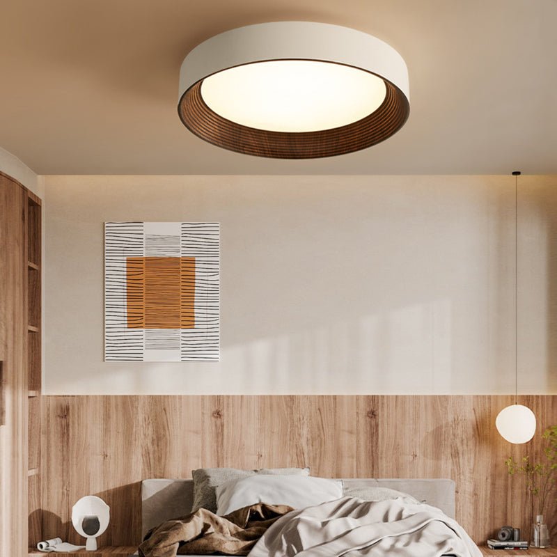 Round Wood Texture LED Ceiling Light with Three-Step Dimming
