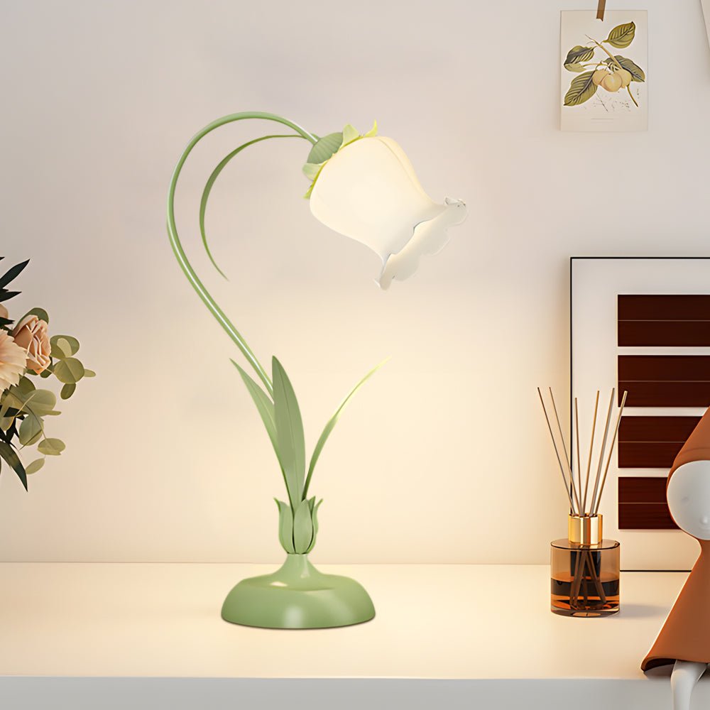 Green Floral Desk Lamp with 3-Step Dimming for Home Office
