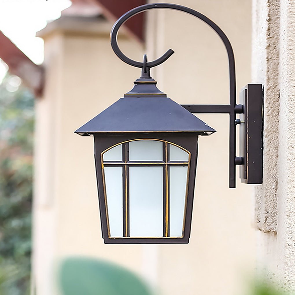 Industrial Iron Glass Outdoor Wall Sconce Waterproof IP54