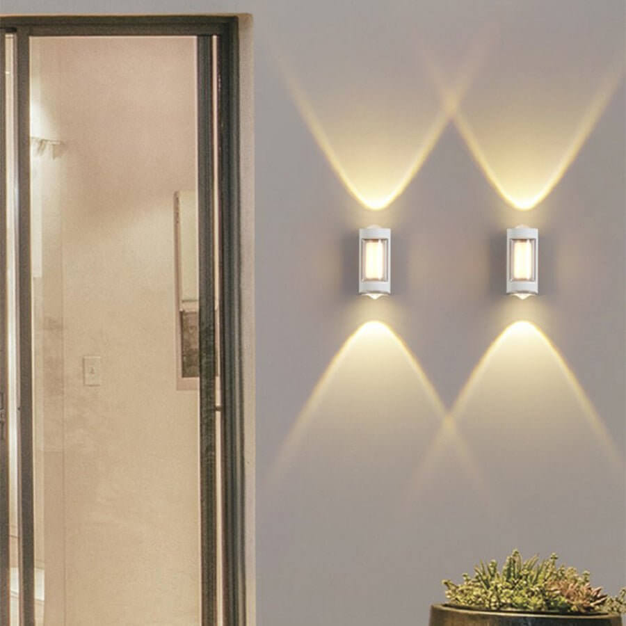 Modern Dual-Directional Outdoor Wall Light – Aluminum & Acrylic