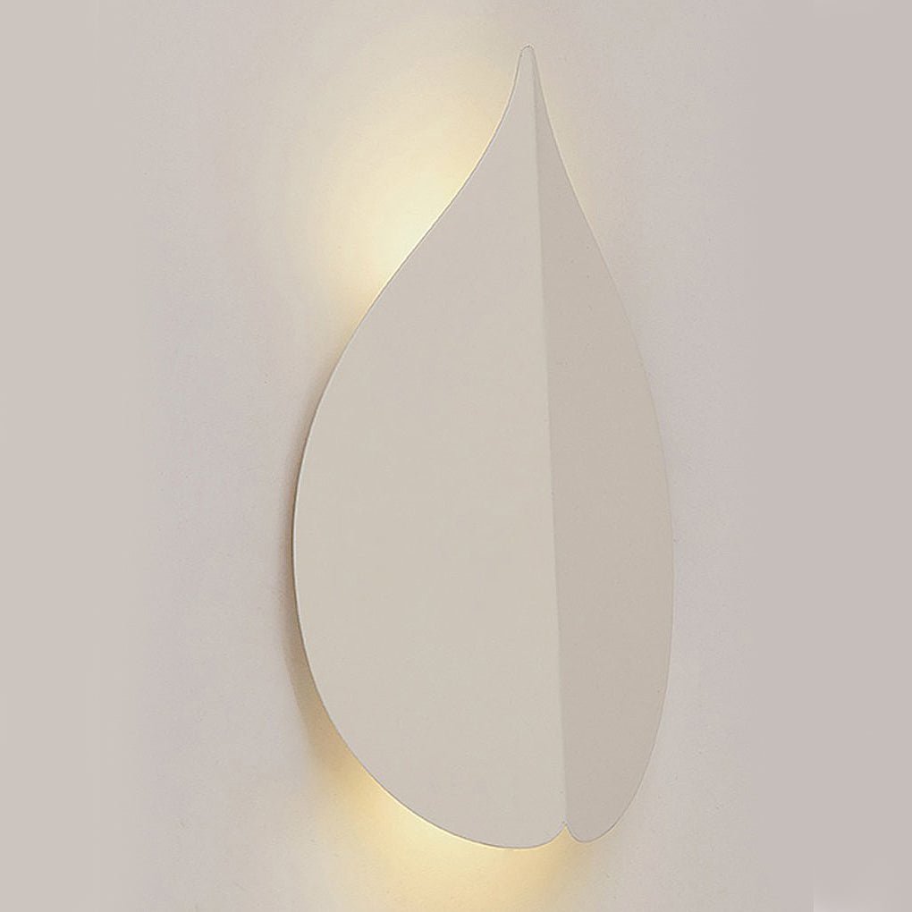 Modern Leaf Shaped Wall Sconce - Acrylic & Metal - Warm White LED