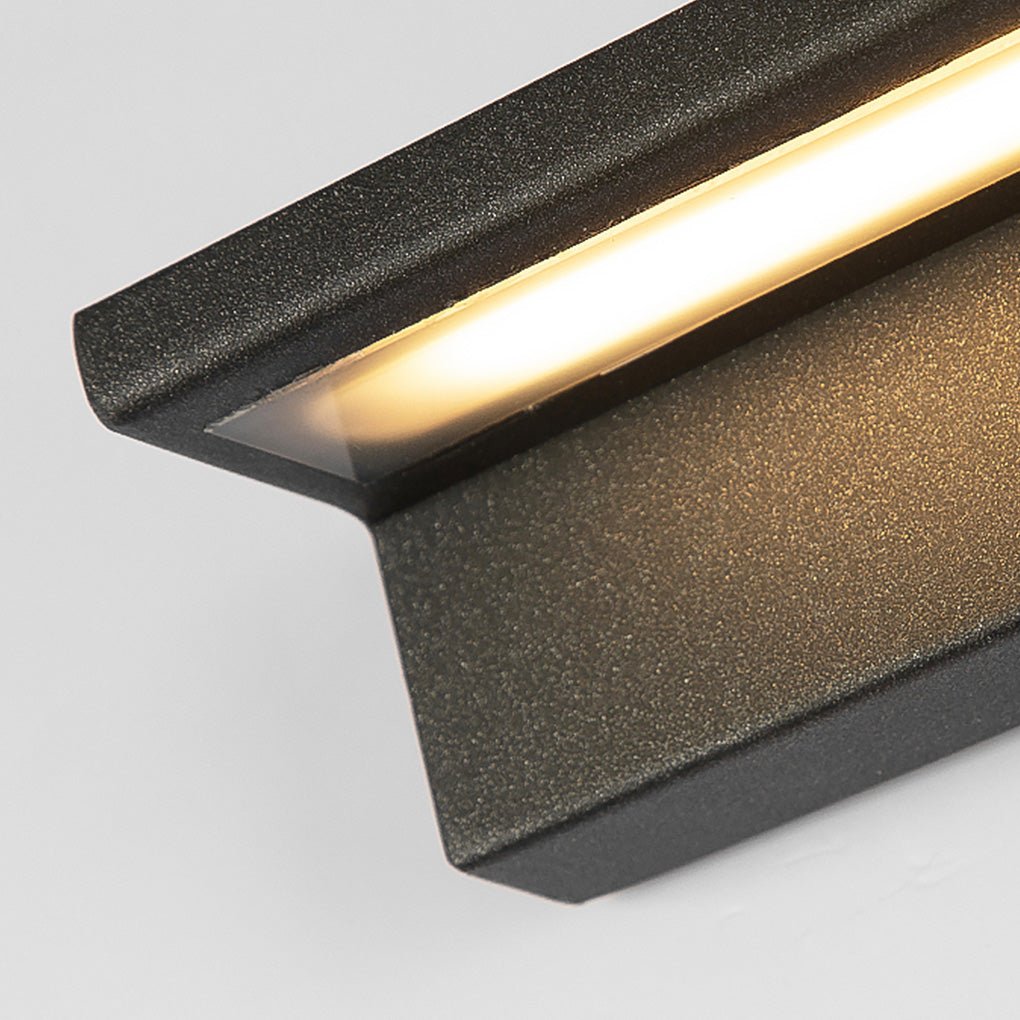 Modern Linear LED Outdoor Wall Light - Stainless Steel Waterproof