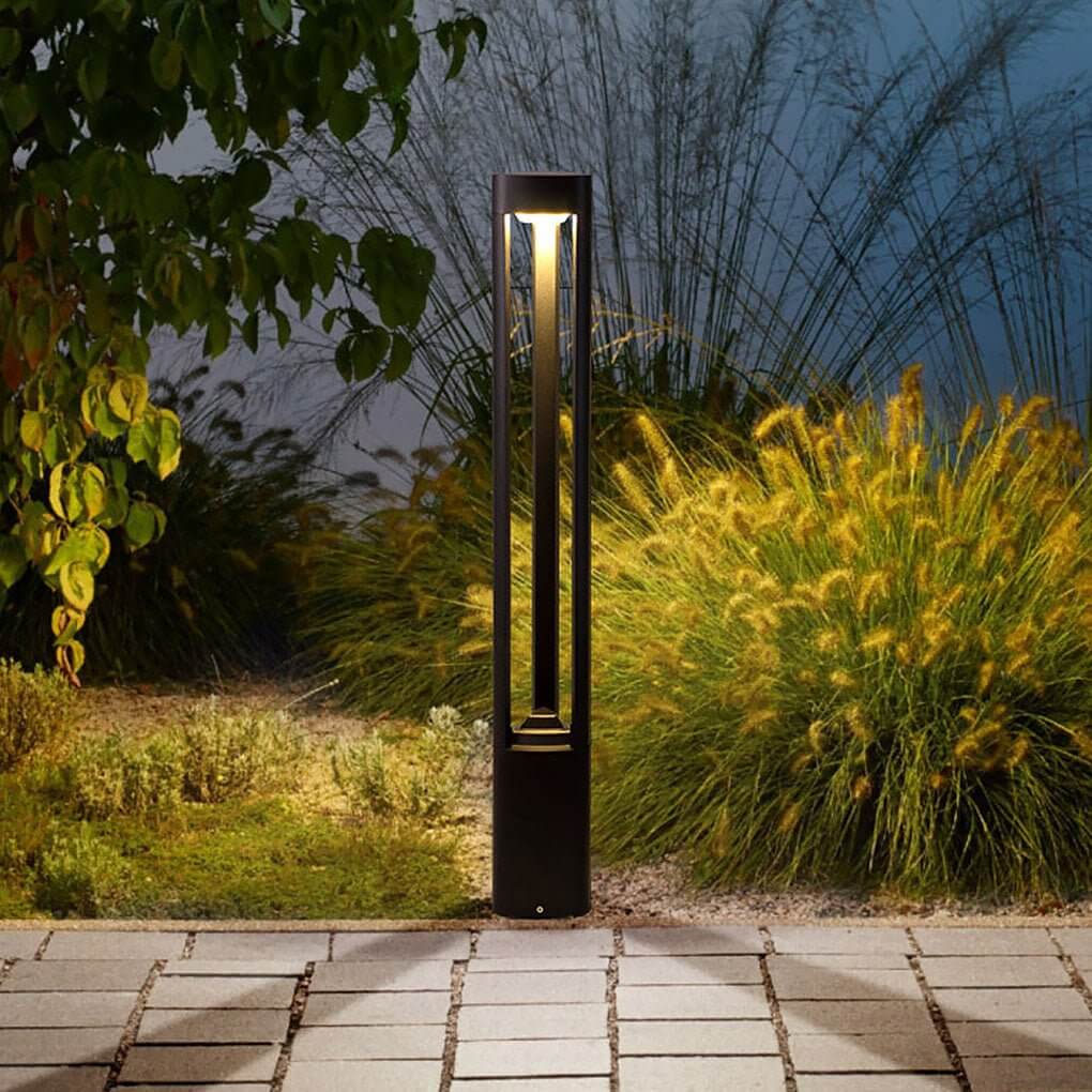 Solar LED Bollard Light with Heart Design for Garden Pathways