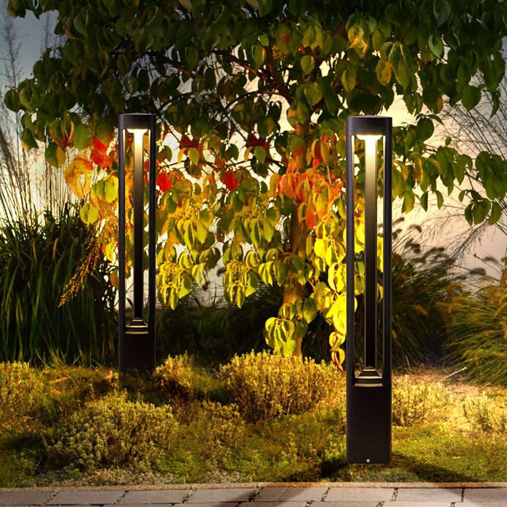 Solar LED Bollard Light with Heart Design for Garden Pathways