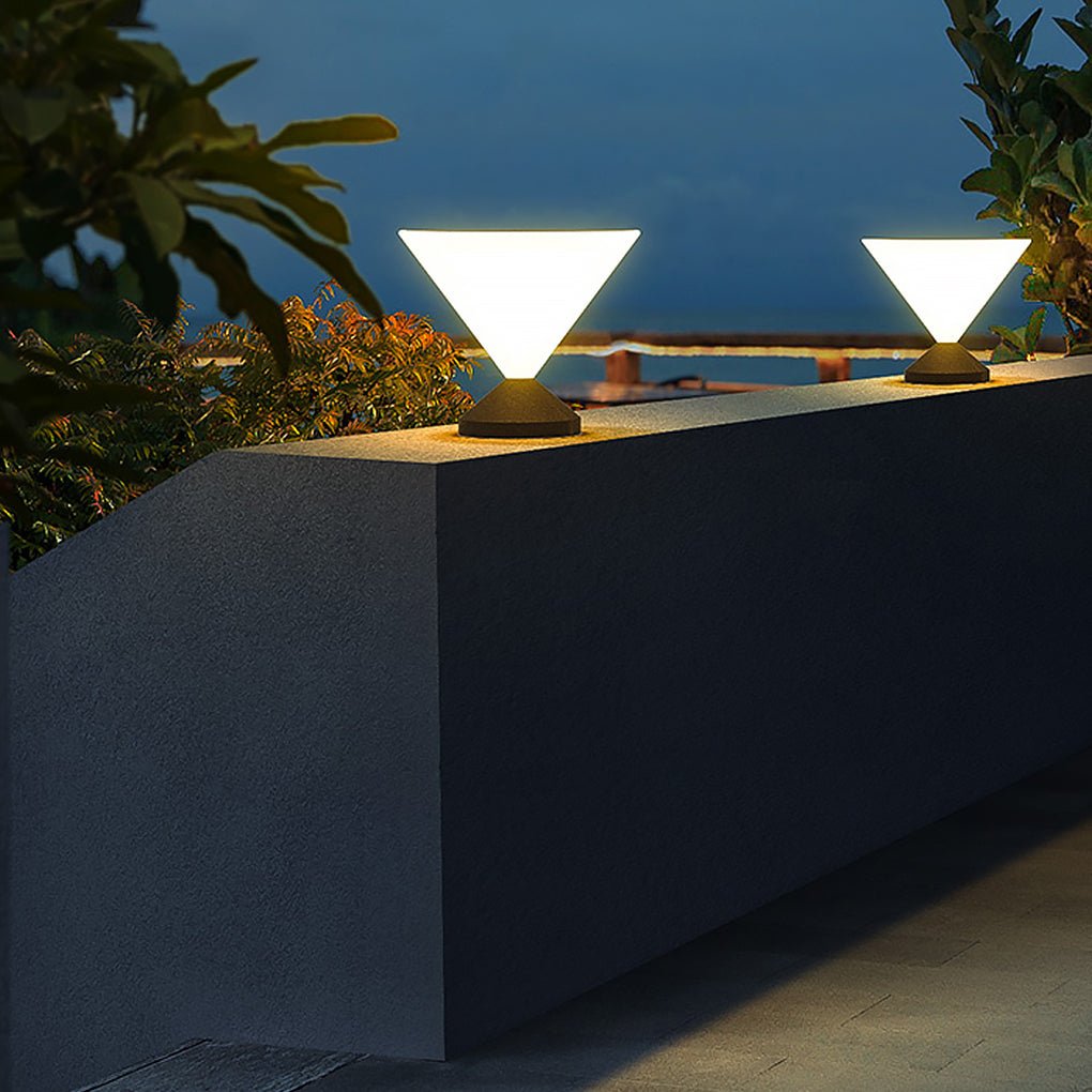 Solar Outdoor Waterproof Post Light Industrial Courtyard Landscape