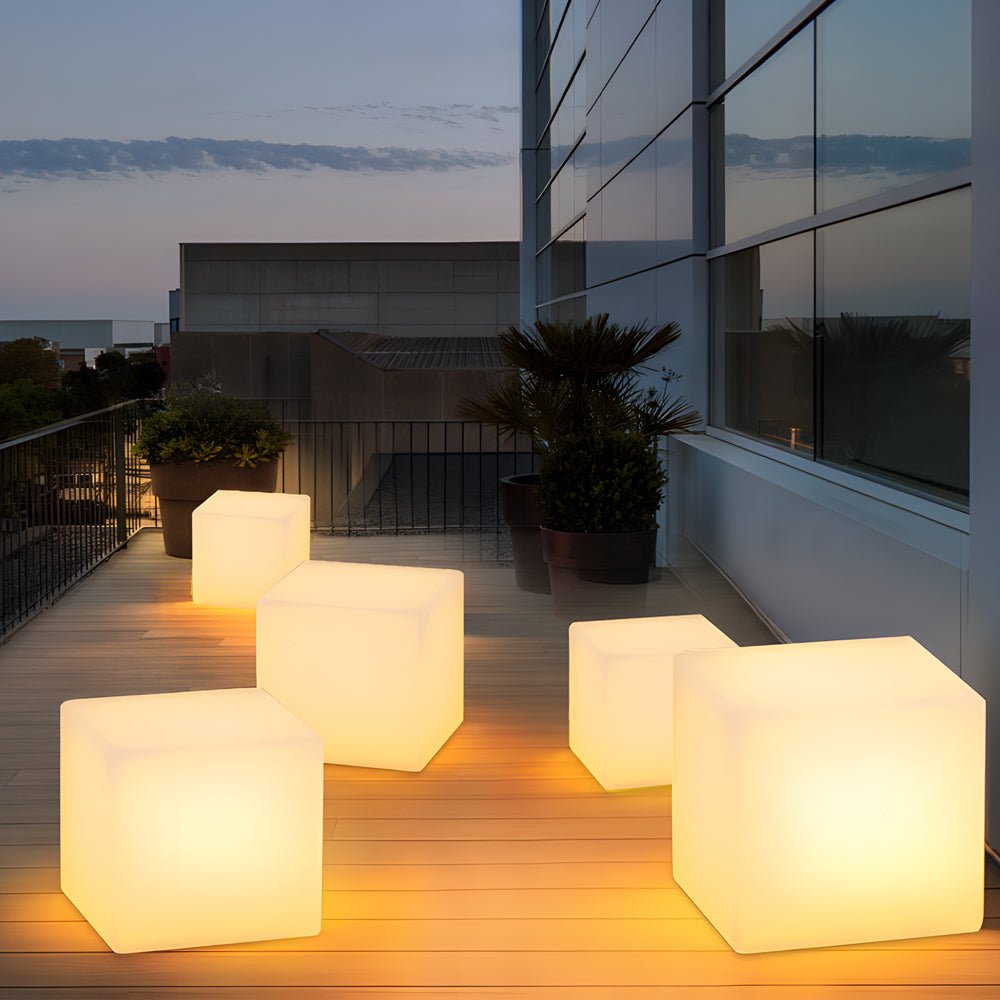 Solar LED Cube Outdoor Floor Light Modern Waterproof White