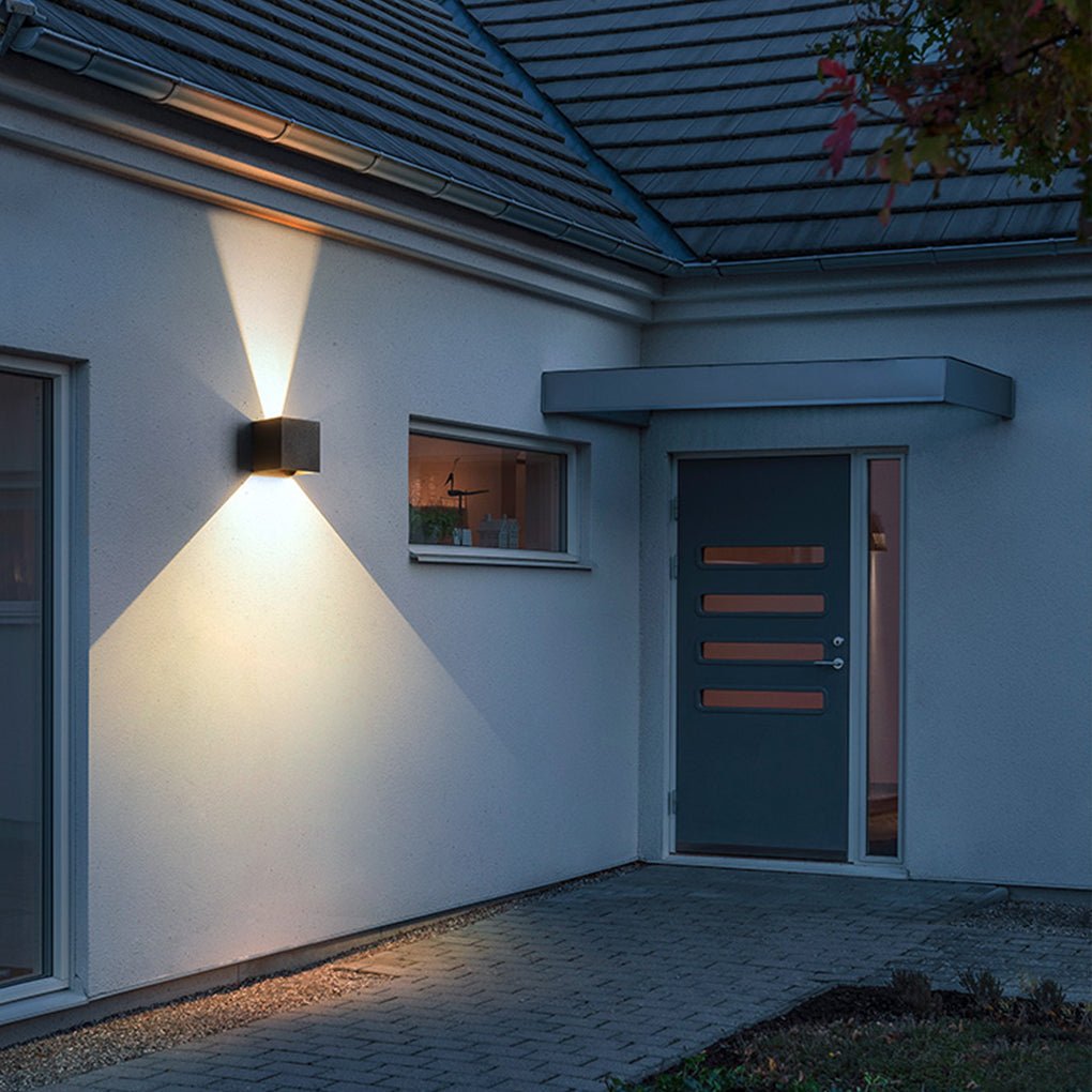 Adjustable Beam Angle Outdoor Wall Light – Up Down Lighting IP54