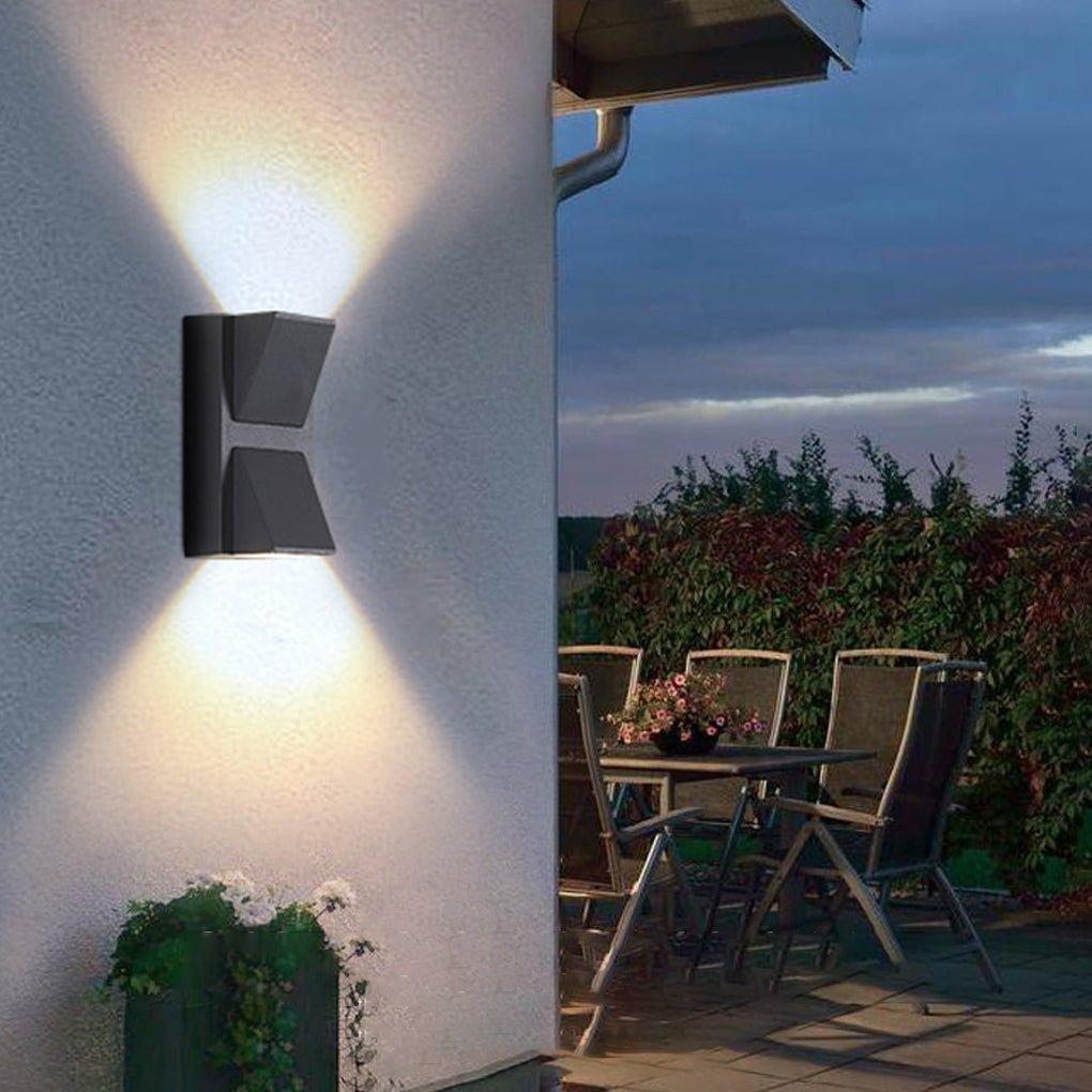 Modern K-Shape LED Outdoor Wall Light Waterproof Black Aluminum