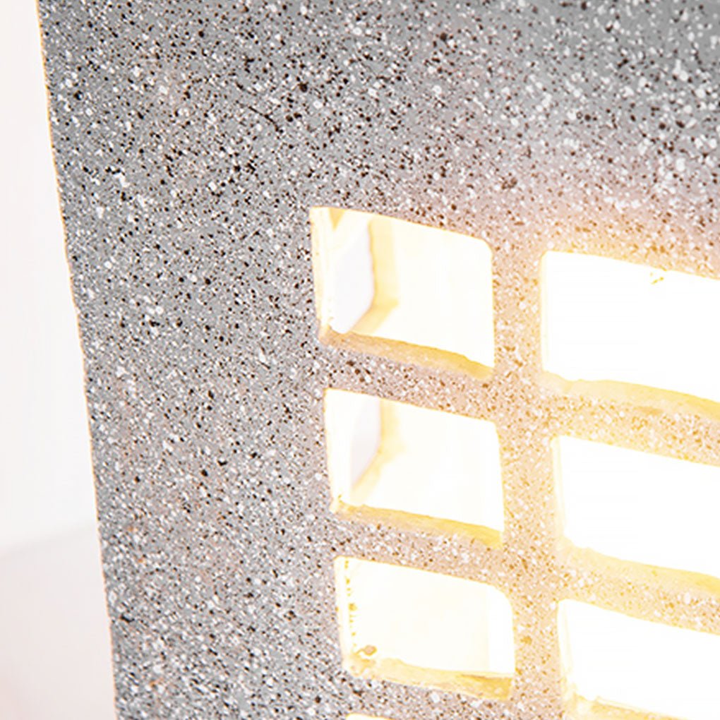 Stone-Look Resin LED Pillar Light for Outdoor Landscape Lighting