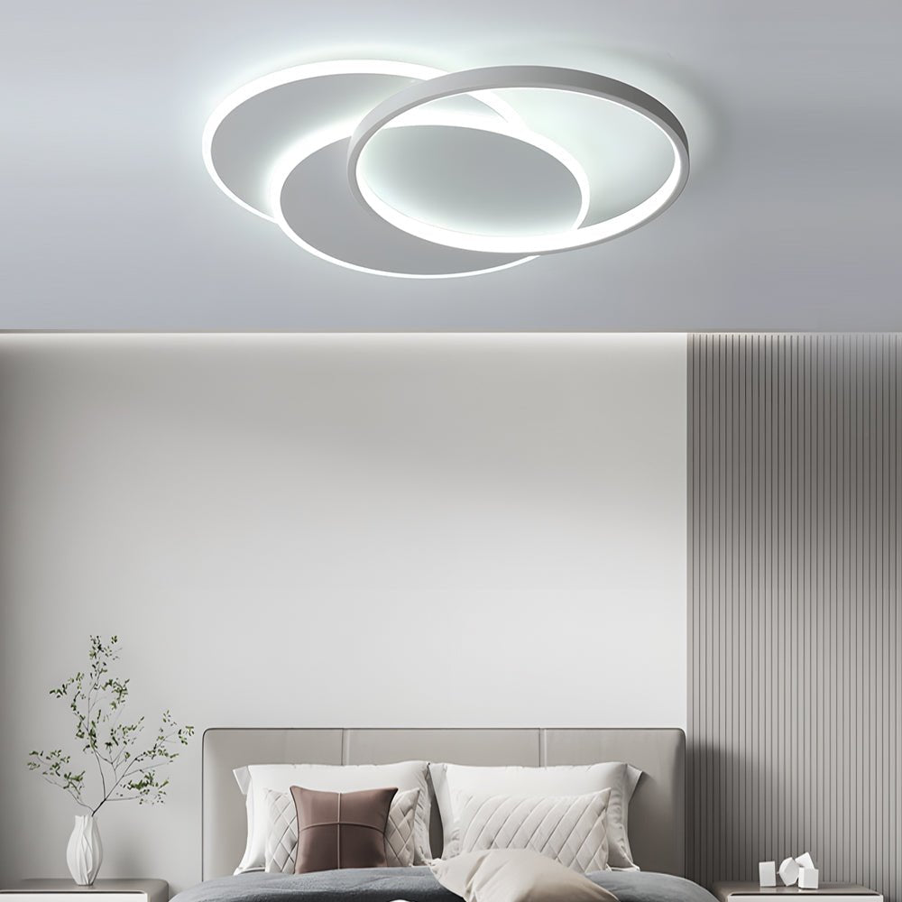Modern 3-Circle LED Flush Mount Ceiling Light - White Acrylic